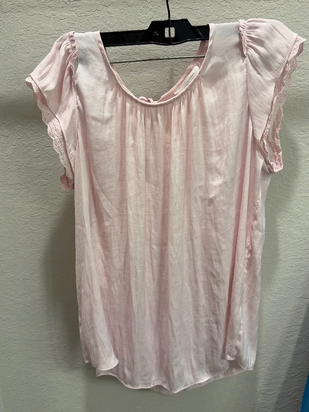 Light pink LC Lauren Conrad Medium women’s top